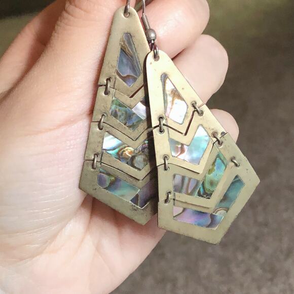 Vintage Made in Mexico Mother of Pearl or Abalone Shell Tiered Earrings - Picture 8 of 15